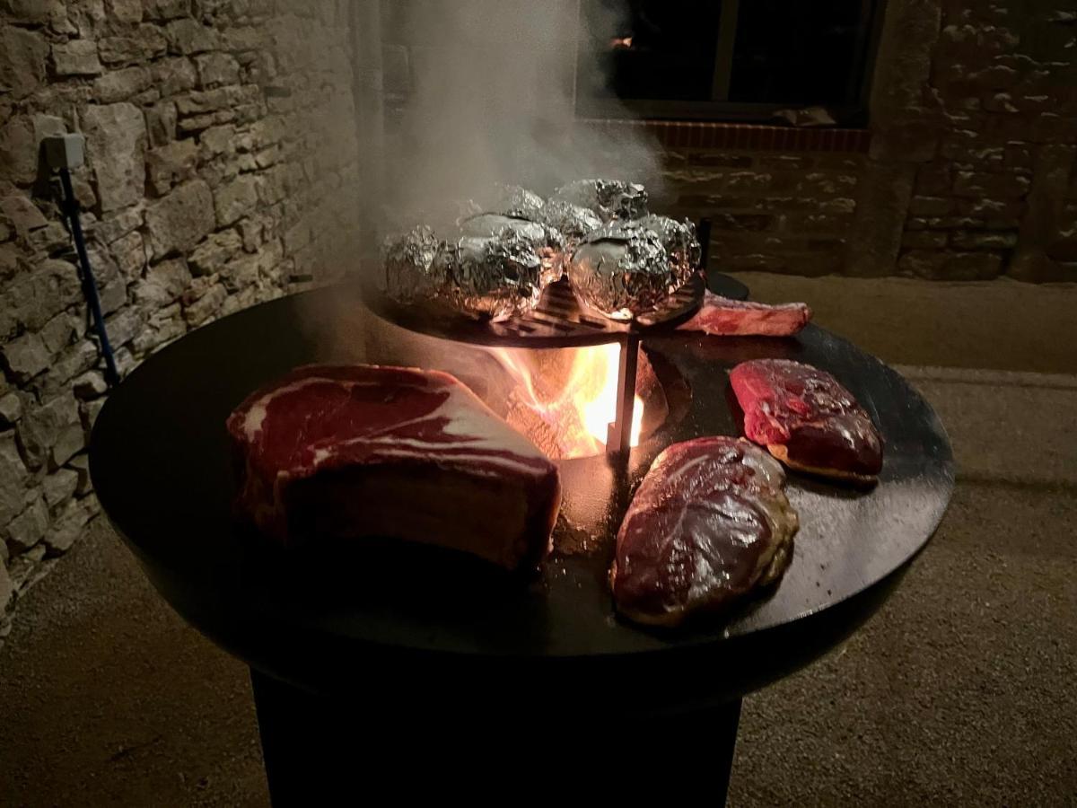 Cote-Et-Vins Gite Du Prieure ชานญี ภายนอก รูปภาพ